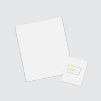 schede sim vuote realistiche e carta da copertina in stile minimalista su sfondo bianco. carta SIM. modello mock up colore facile da cambiare foto