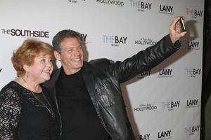 Los Angeles, 10 marzo - Patrika Darbo, Kevin Spirtas al 5° mixer annuale di intrattenimento Lany al Saint Felix il 10 marzo 2016 a Los Angeles, California foto