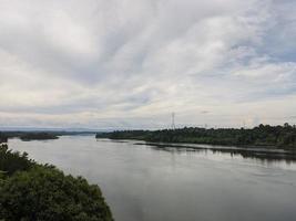 paesaggio, acque della baia e delle isole, kalimantan orientale foto