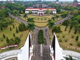 Bandung, West java-indonesia, 19 aprile 2022- veduta aerea della scuola superiore governativa di scienze-ipdn foto