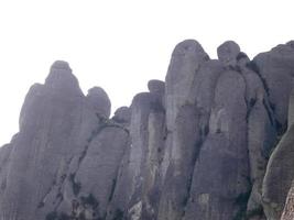 vedute della montagna di Montserrat a nord della città di Barcellona. foto