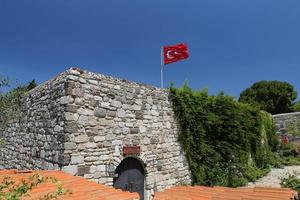 edificio nel castello di bodrum, in turchia foto