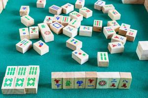 gameplay del gioco da tavolo mahjong foto