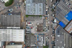 riprese aeree ad alto angolo della zona industriale di Dallow nella città di Luton, in Inghilterra, Regno Unito foto