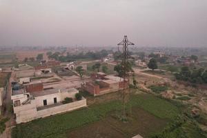 veduta aerea di kala shah kaku villaggio del punjab pakistan foto