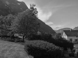 primavera nell'eidfjord in Norvegia foto