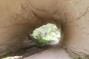 tunnel scolpito in Cappadocia foto