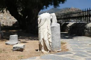 scultura nel castello di bodrum, in turchia foto