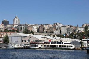 cantiere navale nella città di istanbul foto