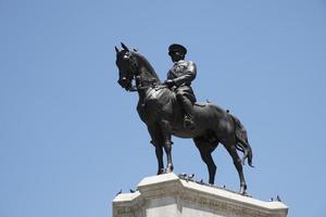 monumento alla vittoria ad ankara, turkiye foto