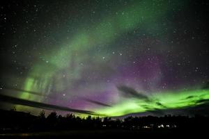 aurora boreale sull'Islanda foto