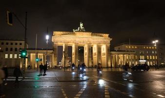 Porta di Brandeburgo a Berlino, Germania foto