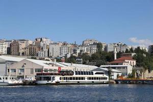 cantiere navale nella città di istanbul foto