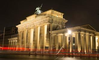 Porta di Brandeburgo a Berlino, Germania foto