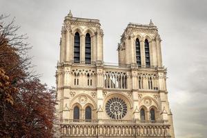 notre-dame de paris foto