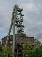 vecchia miniera di carbone nell'area della ruhr tedesca foto