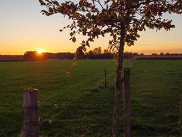 tramonto nel muensterland tedesco foto