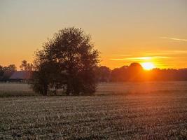 tramonto nel muensterland tedesco foto