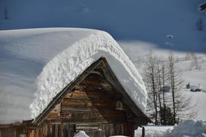 natura invernale di montagna foto