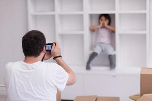 servizio fotografico con modella per bambini foto