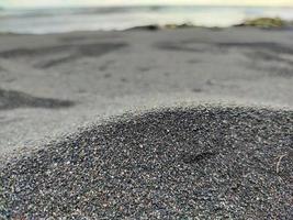 spiaggia il sole ha tramontato il relax dell'oceano foto