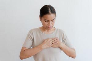 la donna ha problemi di cuore e va urgentemente in ospedale. foto