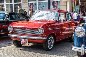 Germania, limburgo - apr 2017 rosso opel kadett un' 1962 nel limburgo un der lahn, Assia, Germania foto