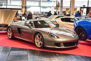 friedrichshafen - maggio 2019 silver porsche carrera gt 2002 al motorworld classics bodensee l'11 maggio 2019 a friedrichshafen, germania foto