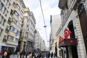 Istanbul, tacchino, 2022 - donna visitare antico Istanbul nel tacchino foto