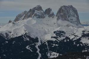 natura invernale di montagna foto