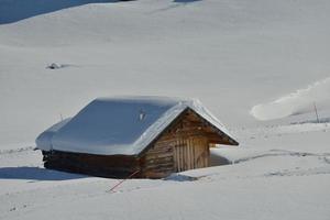 natura invernale di montagna foto