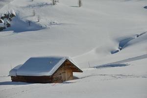 natura invernale di montagna foto