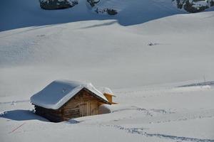 natura invernale di montagna foto