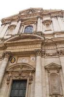 grande chiesa nel centro di roma, italia. foto