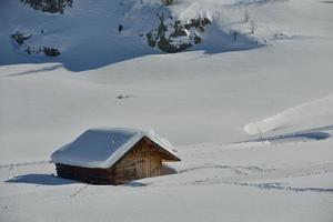 natura invernale di montagna foto