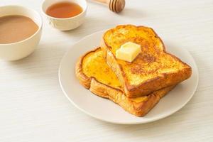 french toast con burro e miele foto