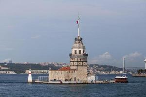 torre delle fanciulle a istanbul foto