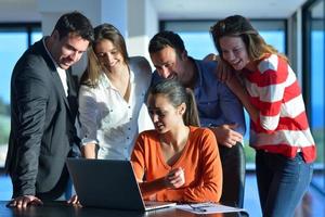 attività commerciale persone squadra su incontro foto