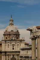 grande chiesa nel centro di roma, italia. foto