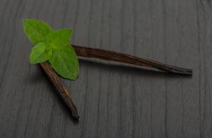 vaniglia su di legno sfondo foto