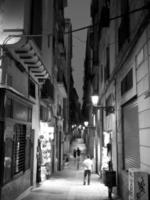Barcellona di notte foto