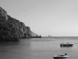 a il spiaggia di Corfù foto