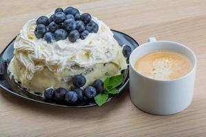 caffè con torta di mirtilli foto