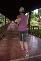 sportivo donna jogging foto