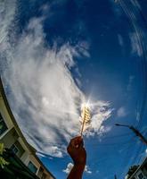 nuvole bianche nel cielo blu foto