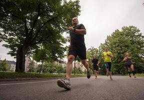 corridori squadra su mattina formazione foto