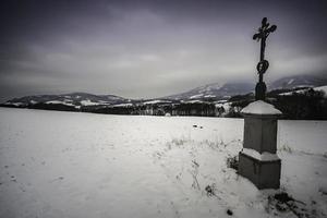 inverno paesaggio con di Dio tortura foto