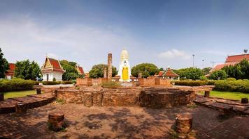 panorama.wat far sri rattana mahathat. tempio, phitsanulok nel Tailandia foto