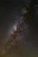stellato notte cielo, latteo modo galassia con stelle e spazio polvere nel il universo foto