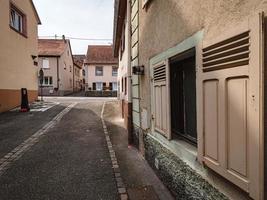 vecchio strade e medievale villaggio marmottiere, Alsazia foto